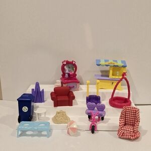 Mixed Dollhouse Furniture Set